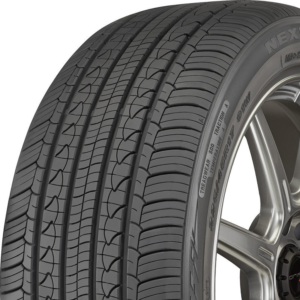 215/50R18 NEXEN NPRIZ AH8 92H